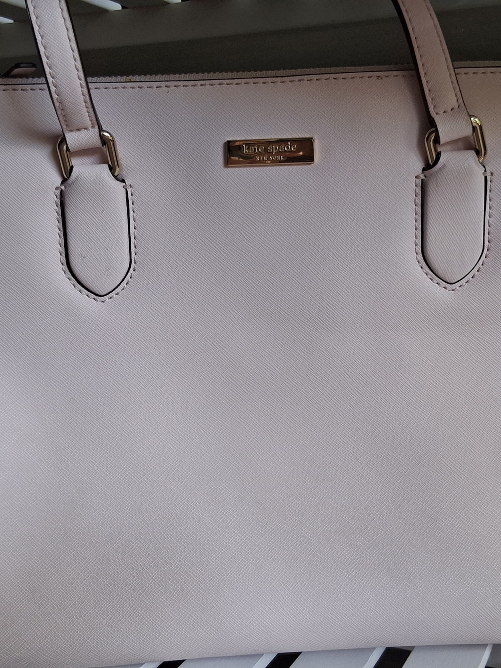 Kate Spade New York Blush Pink Saffiano Leather Tote Bag –  Designer Handbag - Picture 2 of 14